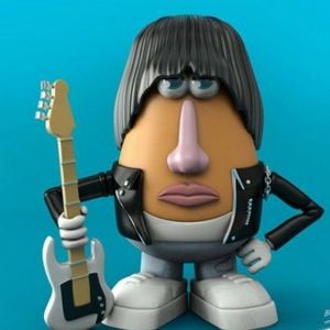 Meet your Posher, Lesly